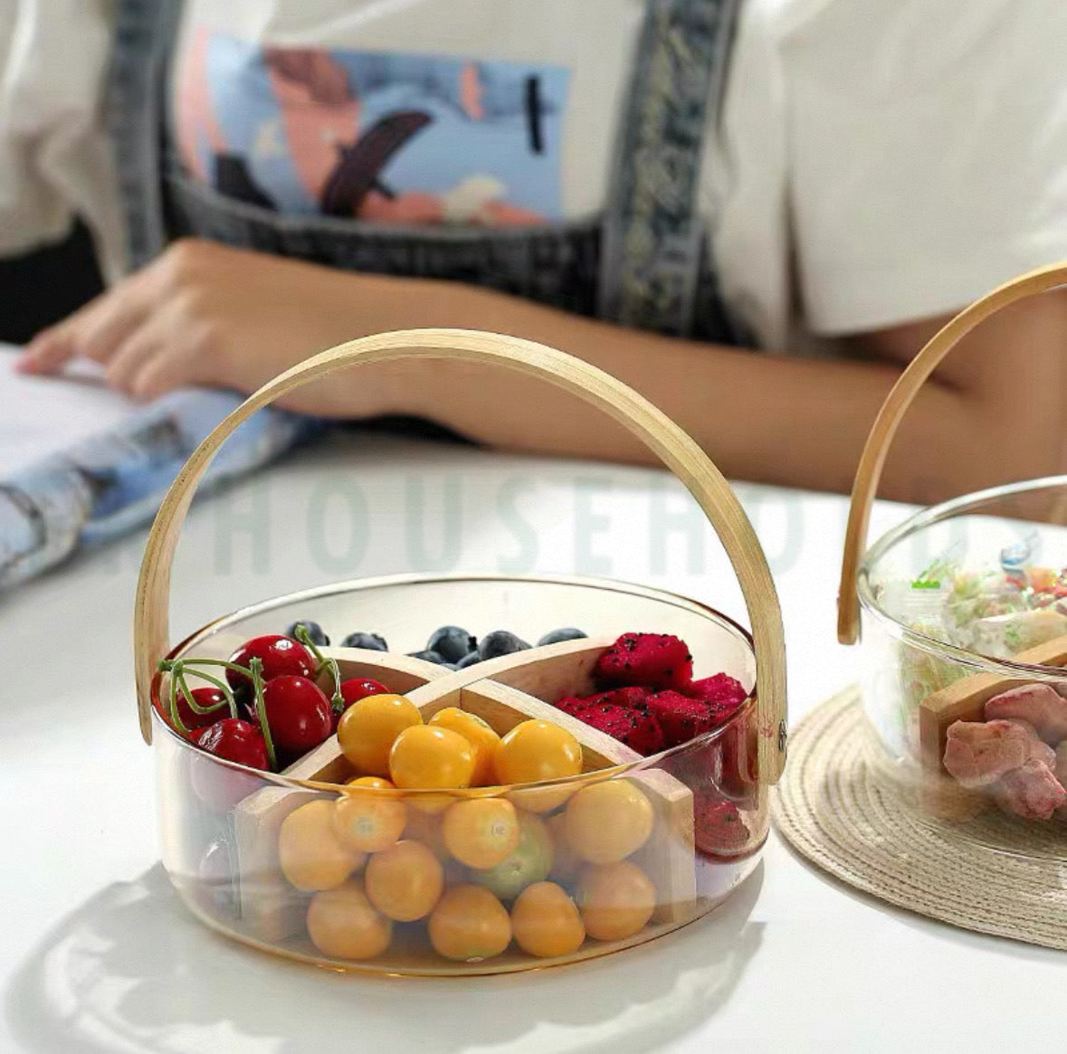 10-Inch Borosilicate Glass Portion Bowl with Wooden Handle – Elegant Serving Bowl for Dry Fruits, Fruits & Sweets