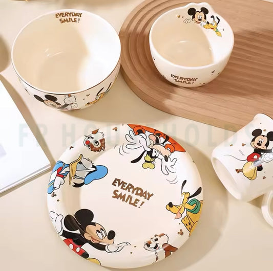 WALT DISNEY Mickey & Friends Dinnerware Set Meal Set - 6pcs