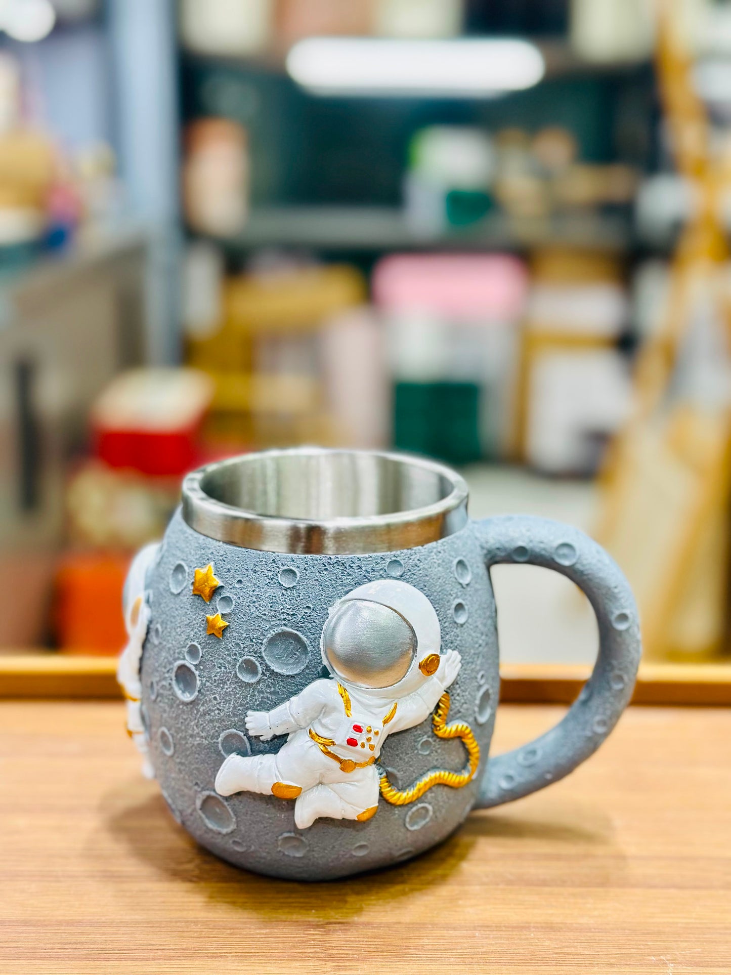 Astronaut Space 3D Relief Metal Coffee & Tea Mug | FR HOUSEHOLDS