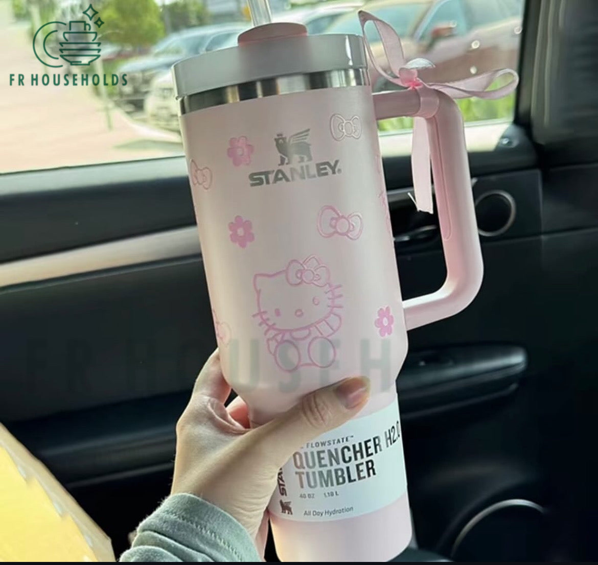 Stanley X Hello Kitty FlowState Quencher | 40 oz (Powder Pink)