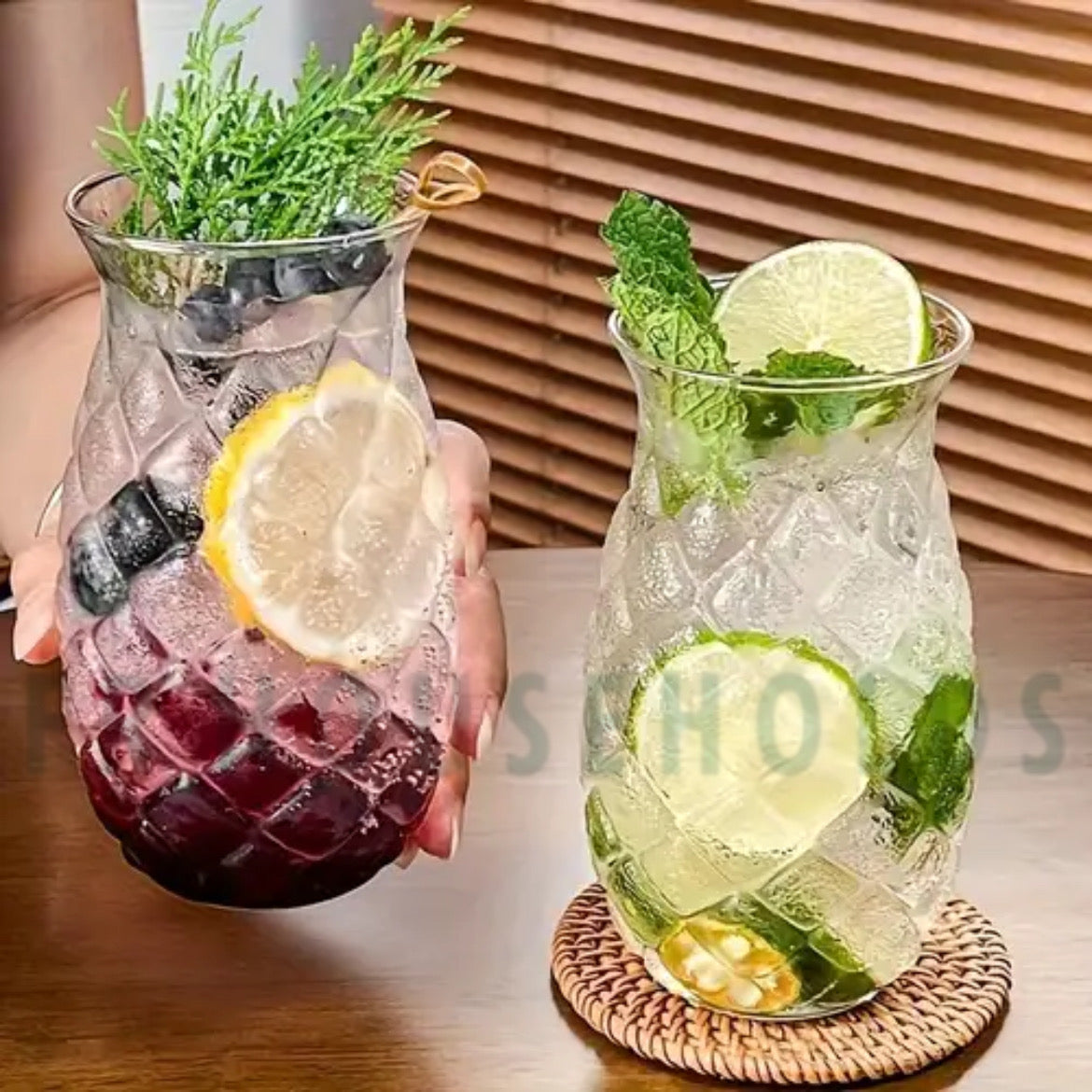 480ml Pineapple Shaped Cocktail Glass With Straw