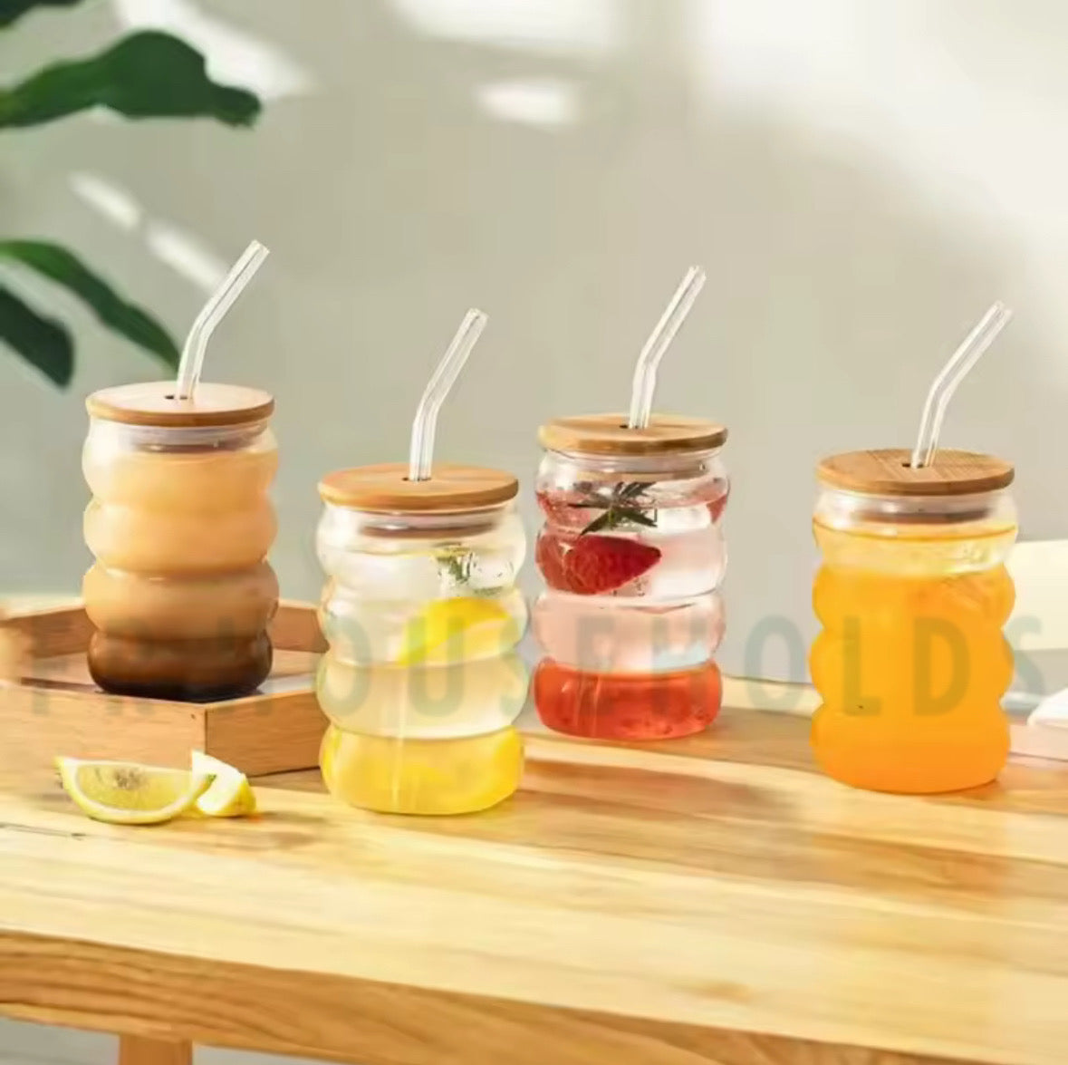 Bubble Shape Iced Tea Glass with Wooden Lid & Straw – Aesthetic Borosilicate Drinkware (400ml) | 1pc