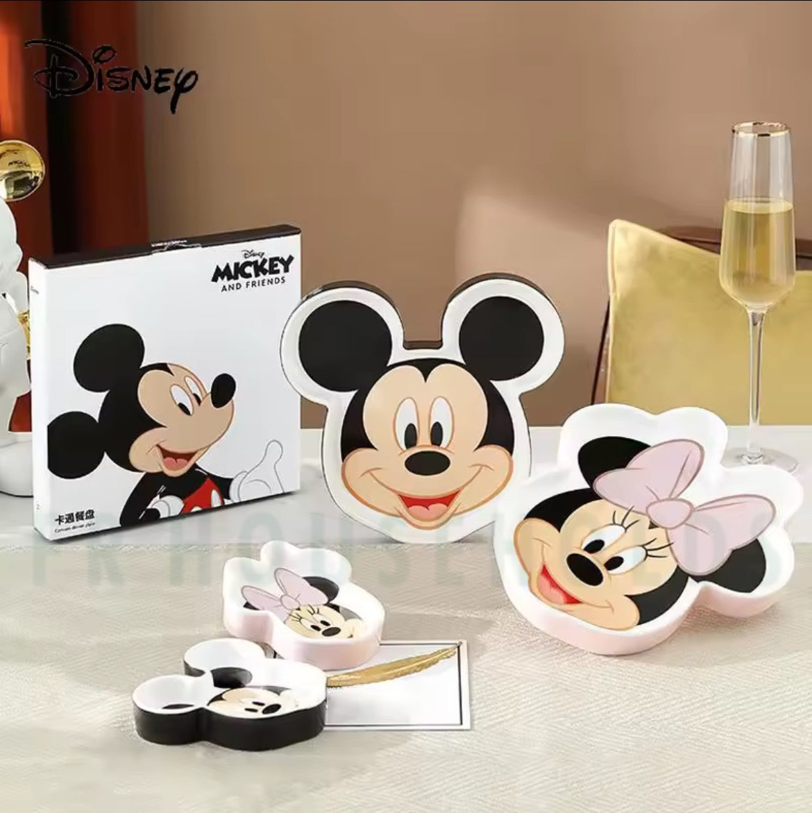 Walt Disney Dinner Plate - Mickey Mouse - 8 Inch - 300ml
