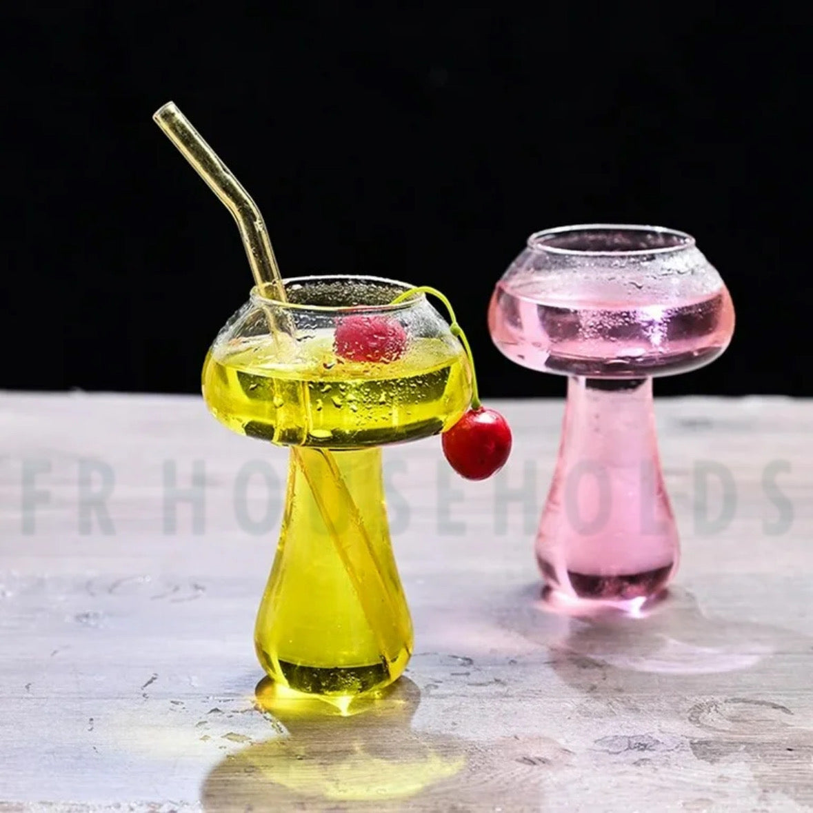 Stylish Mushroom-Shaped Beverage Glass | Elegant Cocktail & Juice Glass - 250ml