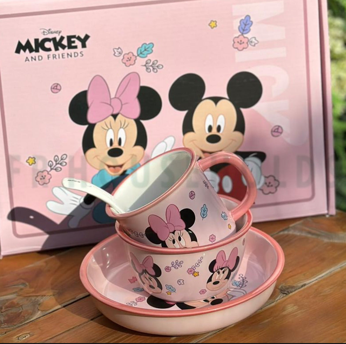 Walt Disney Minnie 4-Piece Meal Set