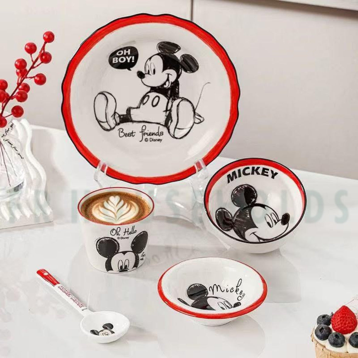 Disney Mickey & Friends 5-Piece Ceramic Meal Set – Kids Dinnerware Gift Set