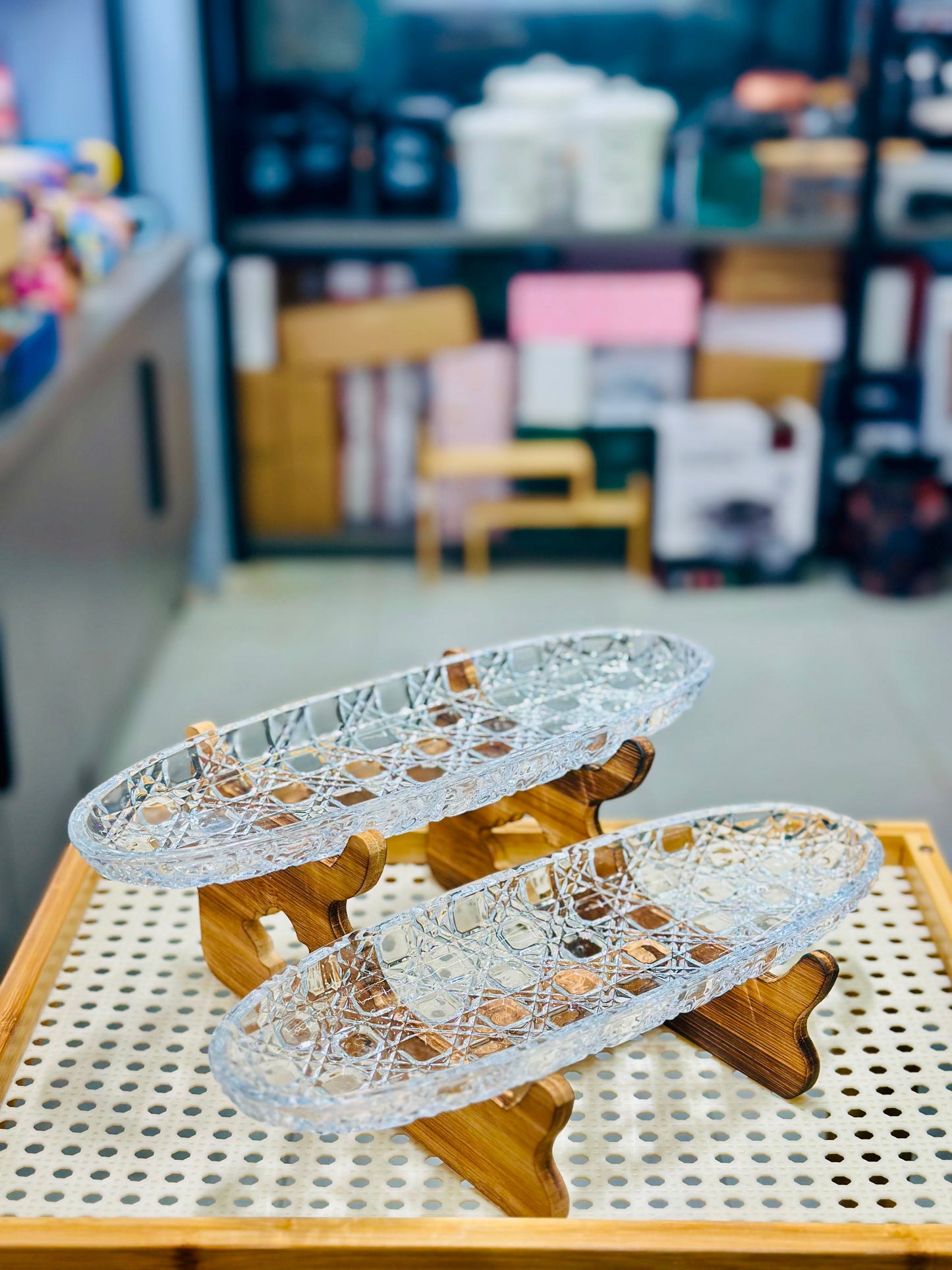 Elegant 2-Tier Crystal Glass Oval Serving Platter Set with Natural Wooden Stand | FR HOUSEHOLDS