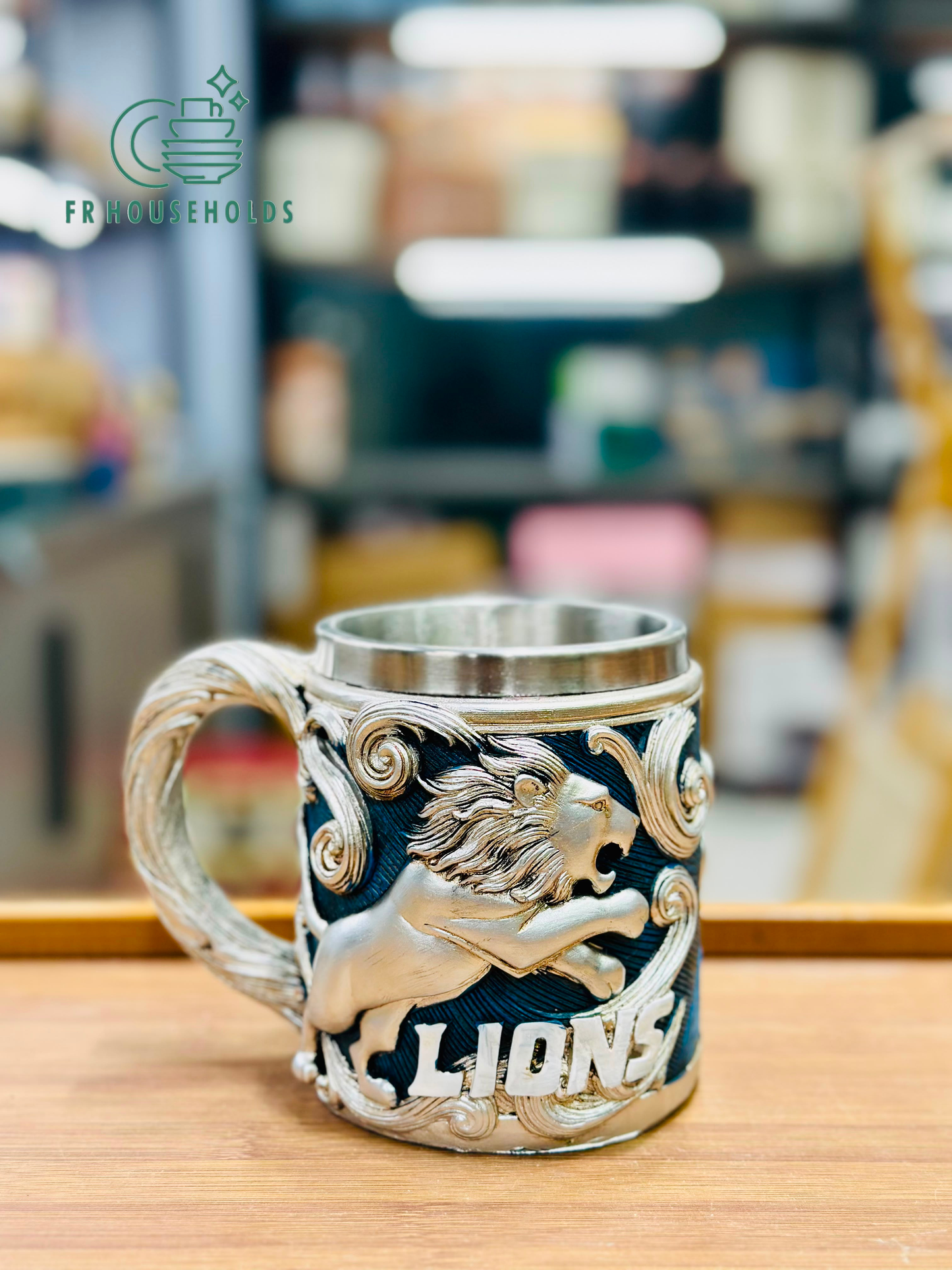 The Lion 3D Embossed Metallic Coffee & Tea Mug | FR HOUSEHOLDS